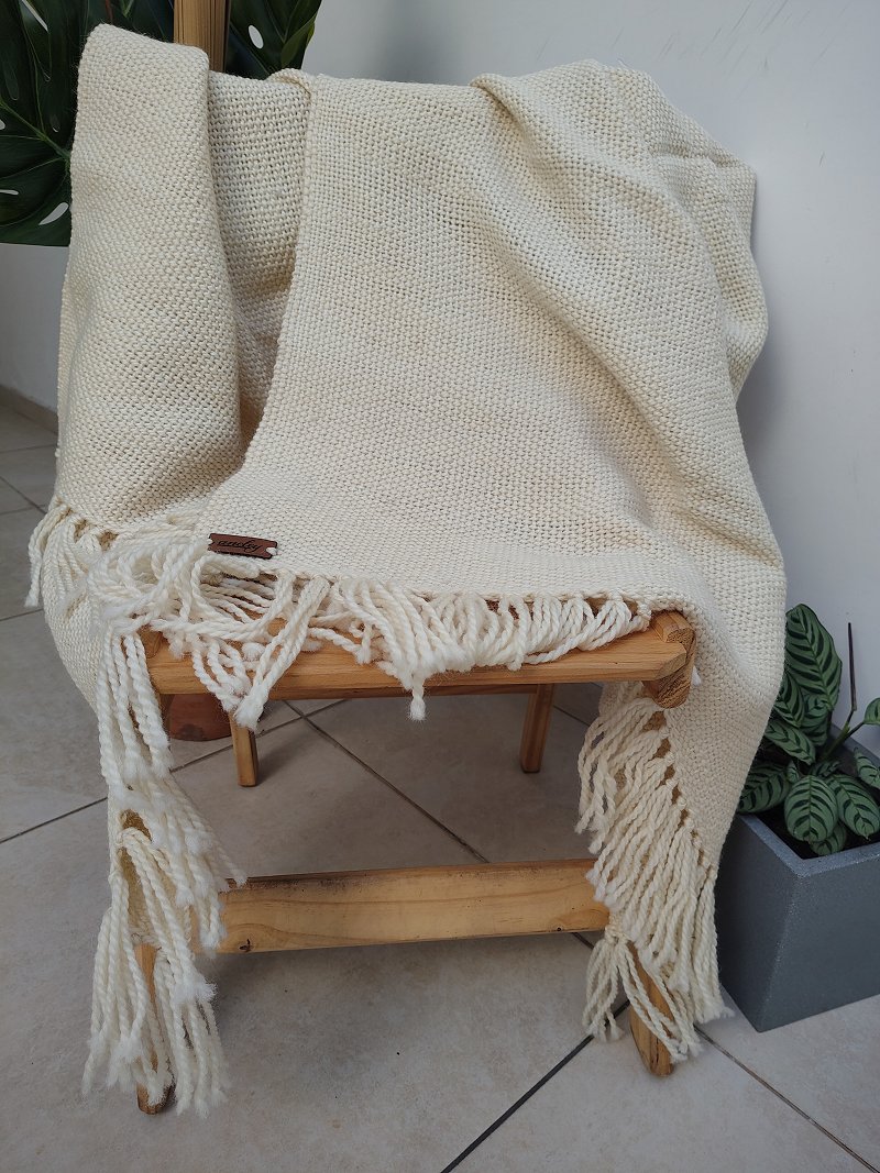 Mantas tejidas en telar Cuyumhue artesanales